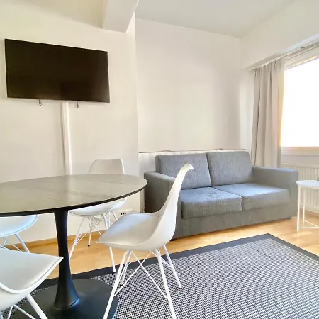City Home Finland Downtown Studio - Perfect Location, Own Sauna And Great Amenities *